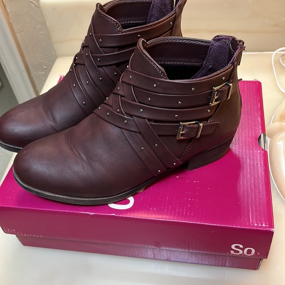 Ankle Boot size 8 Wine color - Picture 2 of 9